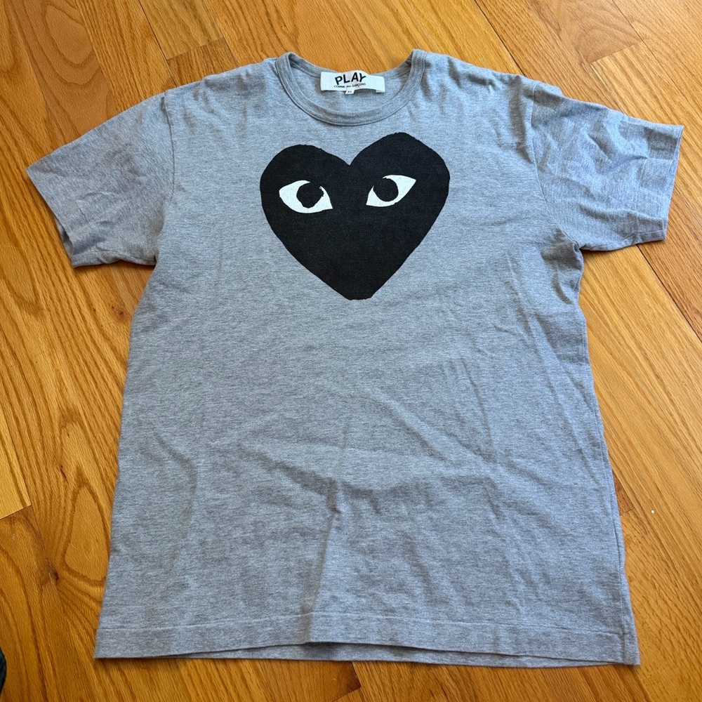 Comme des Garcons Gray Tee with Large Black Heart